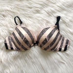 VS ✨ very sexy push-up bra with pink lace